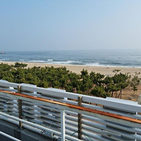 Pine Beach Янъян Экстерьер фото